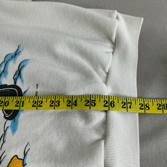 Vintage Disney winter skiing sweatshirt - Picture 10 of 10